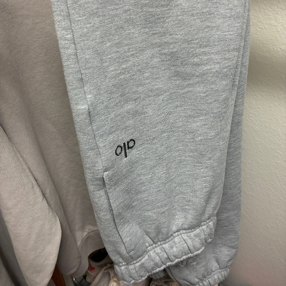 ALO Yoga Accolade Sweatpants